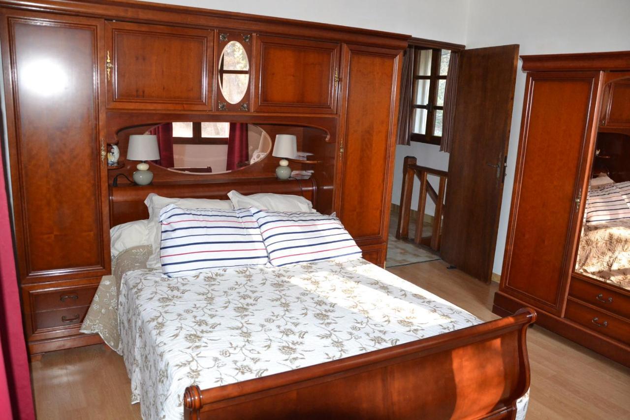 Les Vallons Holiday Home Lioux Extérieur photo