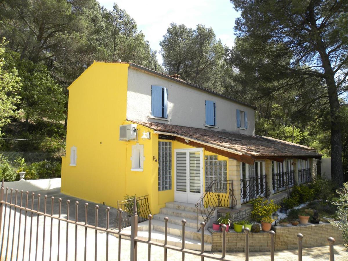 Les Vallons Holiday Home Lioux Extérieur photo