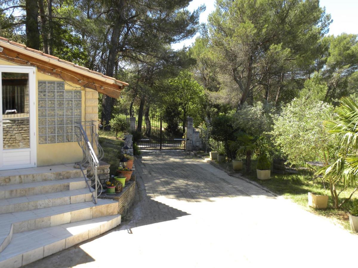 Les Vallons Holiday Home Lioux Extérieur photo