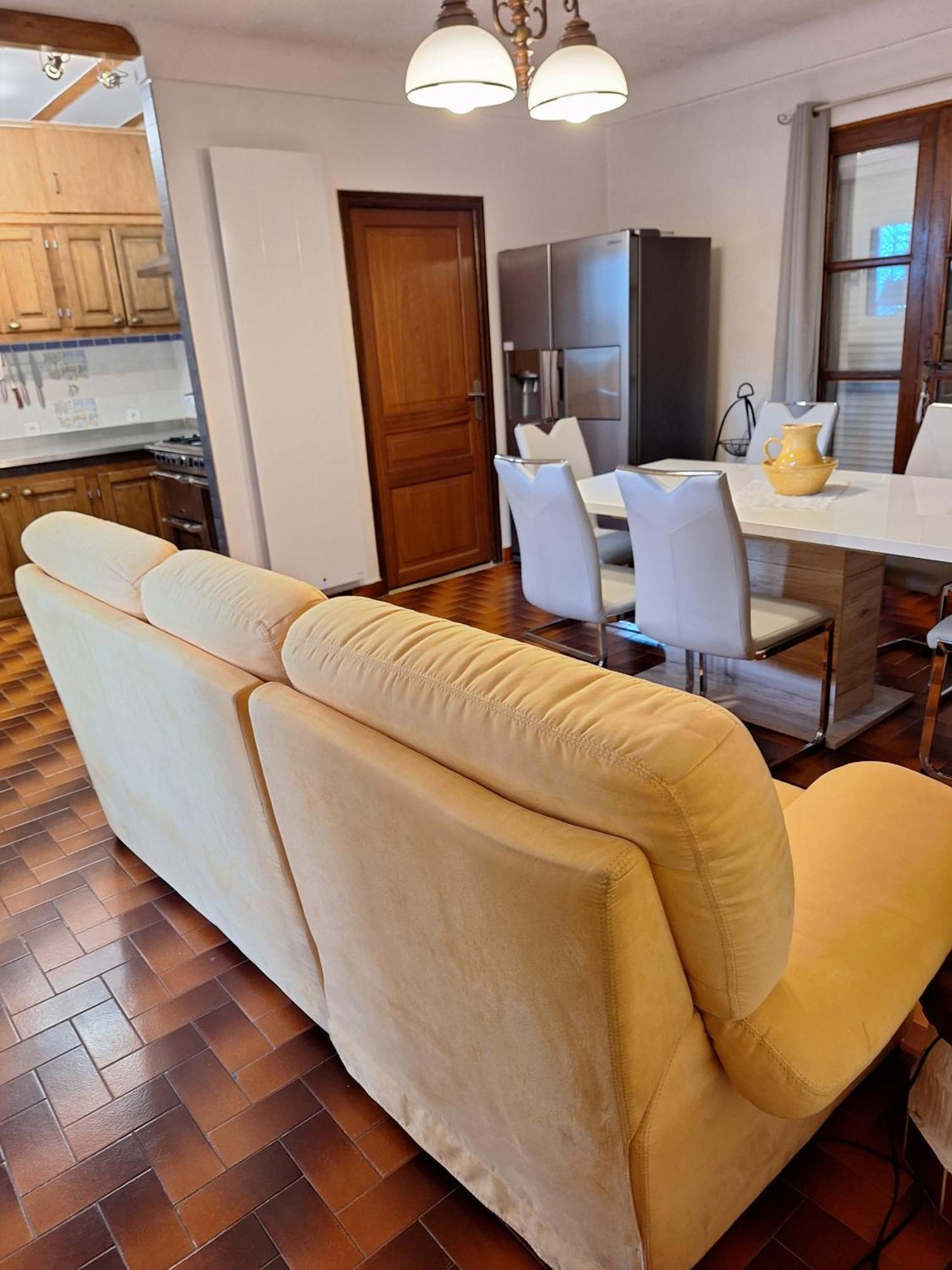 Les Vallons Holiday Home Lioux Extérieur photo